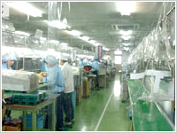 >国内自社工場または韓国・中国提携工場で製作。安心の品質保証。